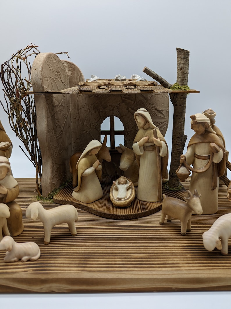 17-piece wooden Nativity set, complete wooden Nativity Scene with hut in a modern TOP QUALITY style created in Val Gardena image 5