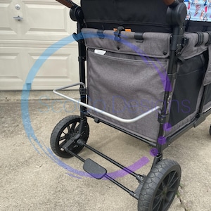 Bar to hang storage basket on stroller wagon