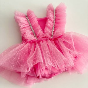 Rosa Geburtstagskind-Baby-Tutu Kleid, rosa Baby-Strampler, Mädchen-Foto-Shooting Tüll-Strampler, Kleinkind-Kuchen Zerschlagen Kleid, Mädchen-Geburtstags-Kleid, Tutu