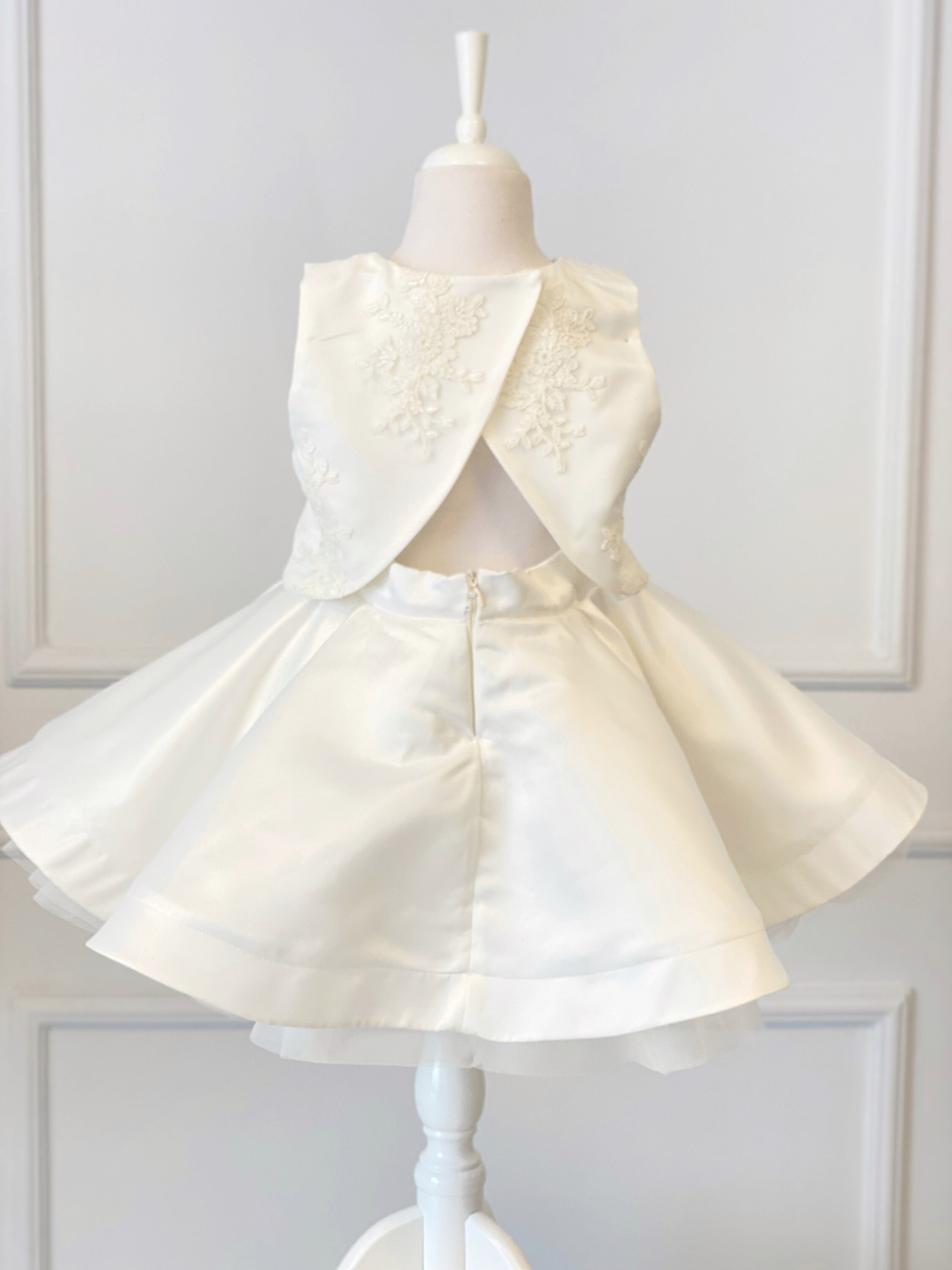 Bridal Girl Flower Set, Ivory Lace Crop Top and Satin Skirt, First Communion Dress,Elegant Baptism Set, Wedding Bridesmaid Outfit,Blessing