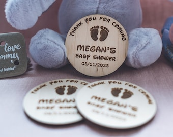 Magneet babyshower, bedankjes babyshower, gepersonaliseerde houten magneten babyshower, magneten rompertje, magneet babyvoetjes