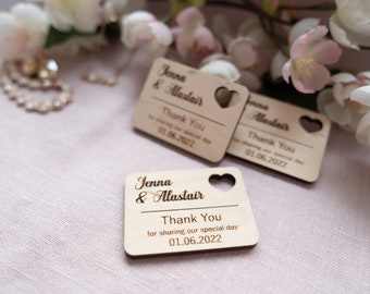 Imanes de boda de madera personalizados y únicos: recuerdos personalizados para agradecer a tus invitados