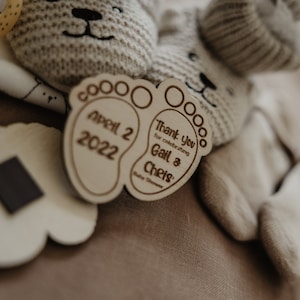 Baby Shower Favors, Personalized Gifts, Baby Feet Magnet, Welcome Baby Gifts, Gender Reveal Party, Baby Arrival Gifts