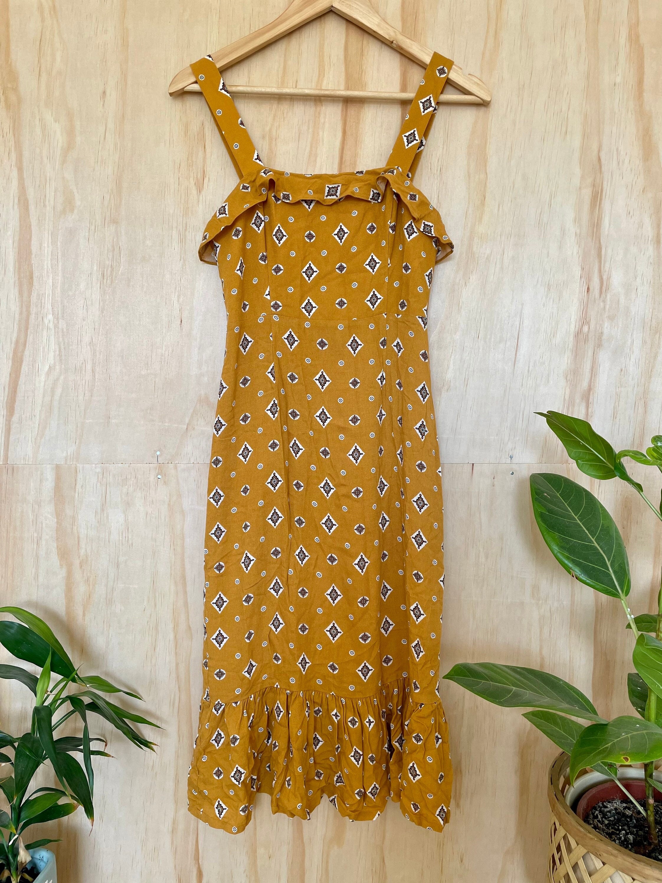 Tigerlily Brand Sadaf Mustard Yellow Sleeveless Summer Midi Etsy Tigerlily Brand Sadaf Mustard Yellow Sleeveless Summer Midi Etsy