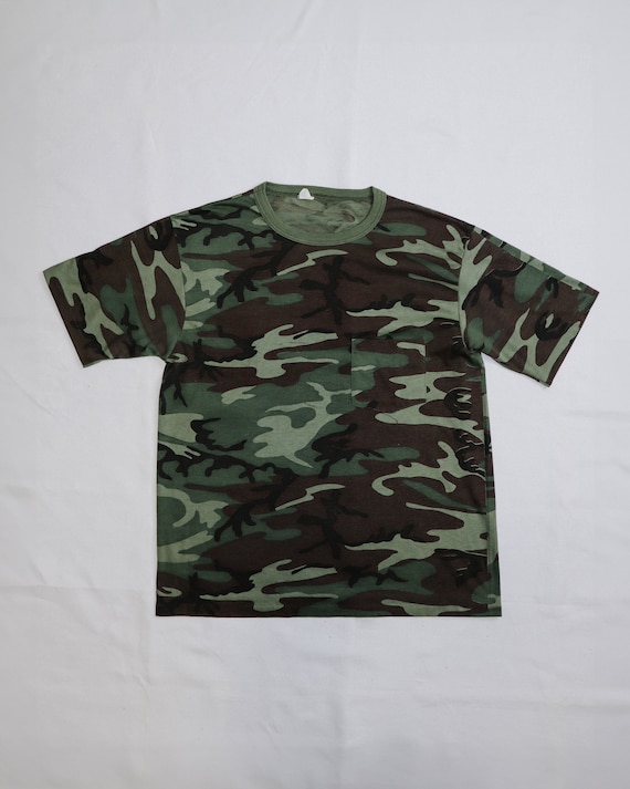 vintage 1970s camo single stitch tee