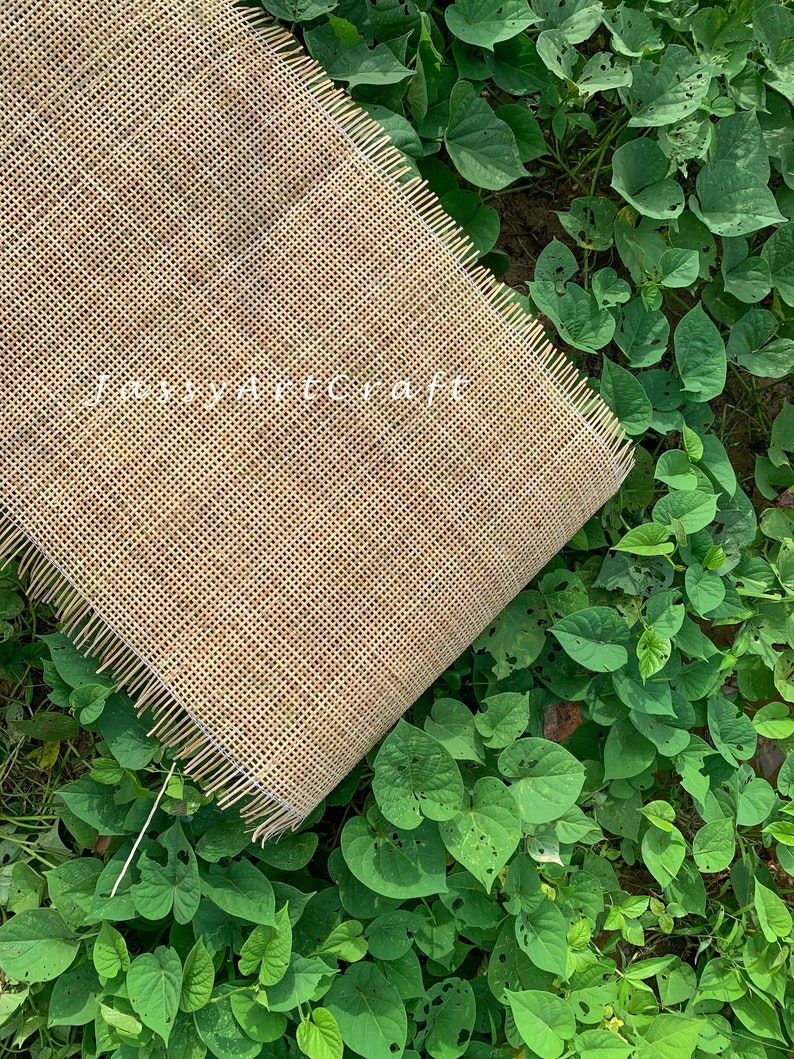 High quality rattan differentiates itself from other supplier
- No fiber
- Not broken
- Strong and Durable yarn
- Smoothy