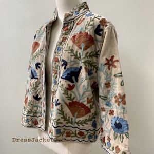 Zielone haftowane kwiatowe kurtki z aksamitną podszewką z bawełny w stylu boho Zimowy płaszcz w stylu streetwear Bomberka w stylu boho Dwustronna kurtka damska modna zdjęcie 12