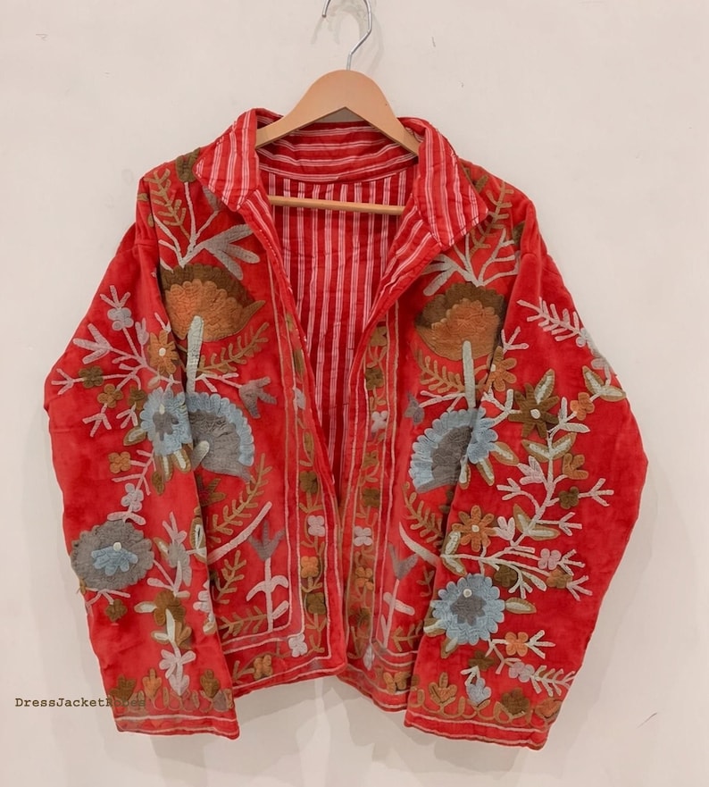 Zielone haftowane kwiatowe kurtki z aksamitną podszewką z bawełny w stylu boho Zimowy płaszcz w stylu streetwear Bomberka w stylu boho Dwustronna kurtka damska modna Czerwony