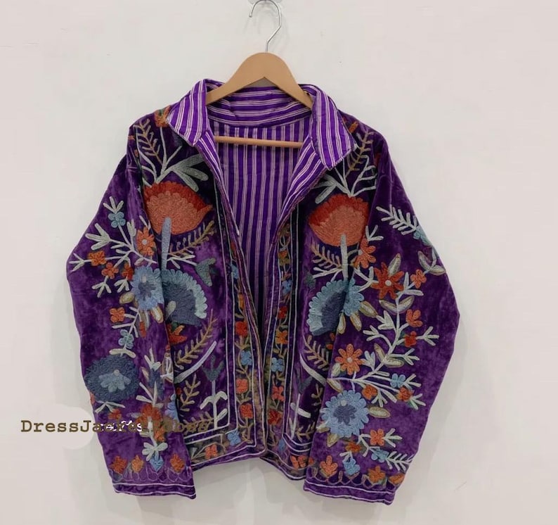 Zielone haftowane kwiatowe kurtki z aksamitną podszewką z bawełny w stylu boho Zimowy płaszcz w stylu streetwear Bomberka w stylu boho Dwustronna kurtka damska modna Purpurowy