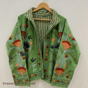 Zielone haftowane kwiatowe kurtki z aksamitną podszewką z bawełny w stylu boho Zimowy płaszcz w stylu streetwear Bomberka w stylu boho Dwustronna kurtka damska modna Light Green