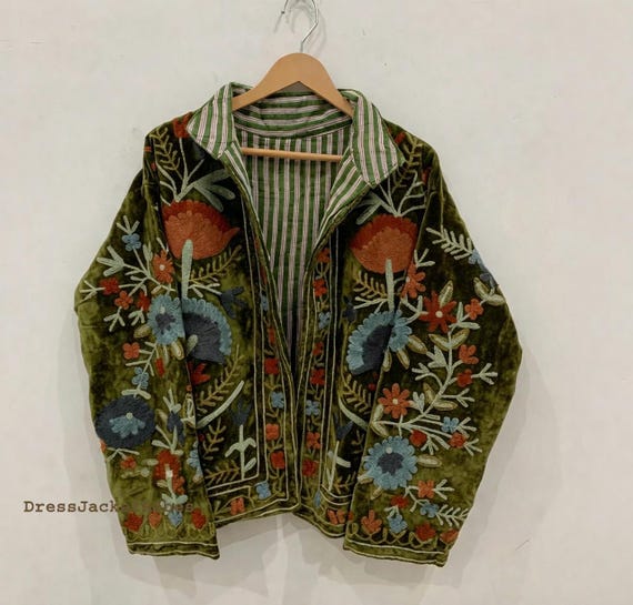 Green Embroidery floral Jackets Velvet inner Cotton Bohemian Style Winter Coat Street wear Bomber Boho Reversible Jacket for Women fashion