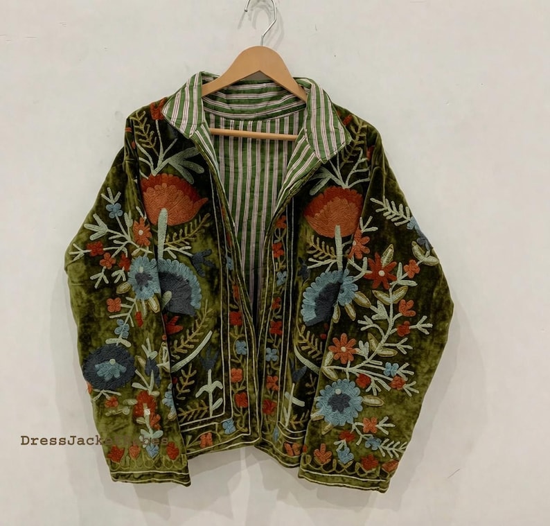 Zielone haftowane kwiatowe kurtki z aksamitną podszewką z bawełny w stylu boho Zimowy płaszcz w stylu streetwear Bomberka w stylu boho Dwustronna kurtka damska modna Zielony