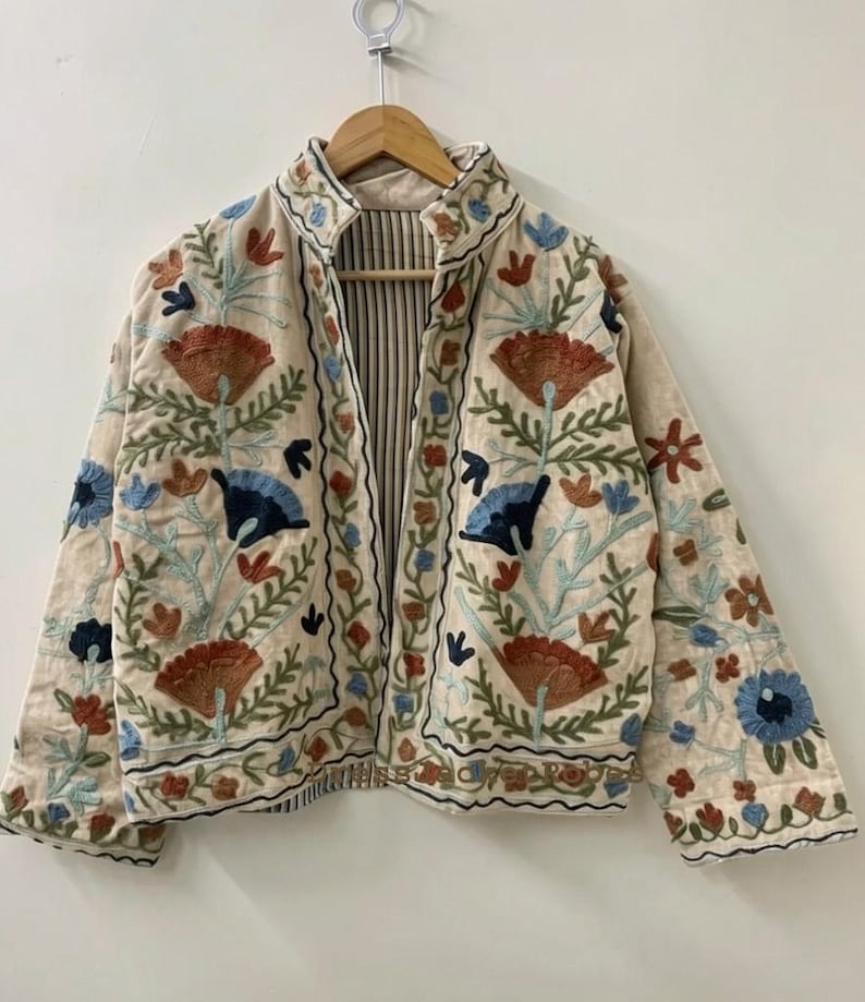 Zielone haftowane kwiatowe kurtki z aksamitną podszewką z bawełny w stylu boho Zimowy płaszcz w stylu streetwear Bomberka w stylu boho Dwustronna kurtka damska modna Beż