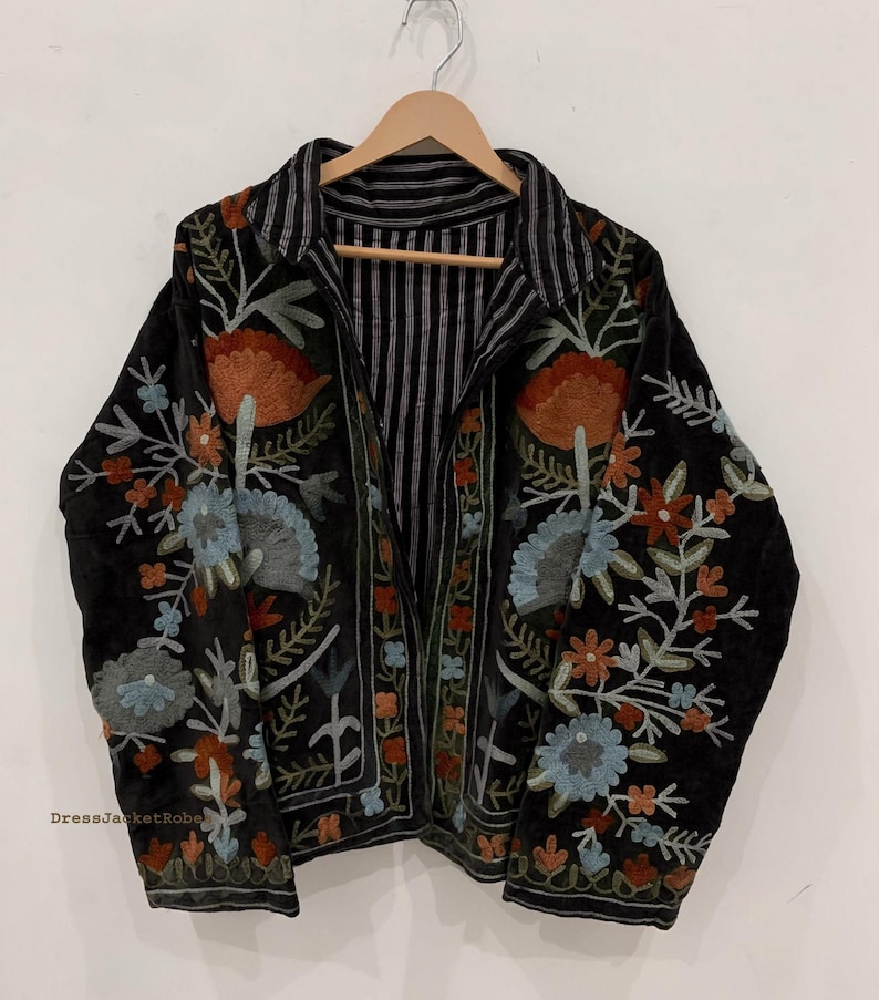 Zielone haftowane kwiatowe kurtki z aksamitną podszewką z bawełny w stylu boho Zimowy płaszcz w stylu streetwear Bomberka w stylu boho Dwustronna kurtka damska modna Czarny