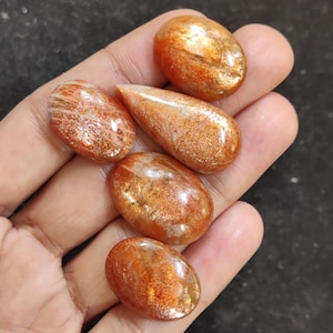 Natuurlijke zonnesteen, zonnesteen cabochon, zonnesteen partij, cabcohon partij, edelsteen partij, geboortesteen juli, zonnesteen cabochon partij, hanger maken van steen,