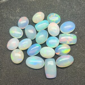 Lotto di cabochon di opale etiope naturale, lotto di cabochon di opale, lotto di opale di fuoco Welo, lotto di pietre preziose, lotto di opale, lotto di opale di cristallo, lotto di opale di fuoco, gioielli
