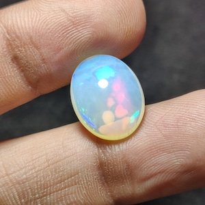 Pietra preziosa di opale cabochon, opale etiope naturale cabochon, opale cabochon, opale blu appariscente, opale di fuoco Welo, dimensioni 17 x 13 x 8 mm, ct. 7,55, gioielli