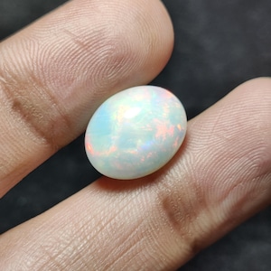 Pietra preziosa di opale cabochon, opale etiope naturale cabochon, opale cabochon, opale di fuoco Welo, opale multi appariscente, dimensioni 16 x 13 x 9 mm, ct. 8,00 gioielli