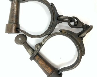Folsom Cast Iron Adjustable Handcuffs