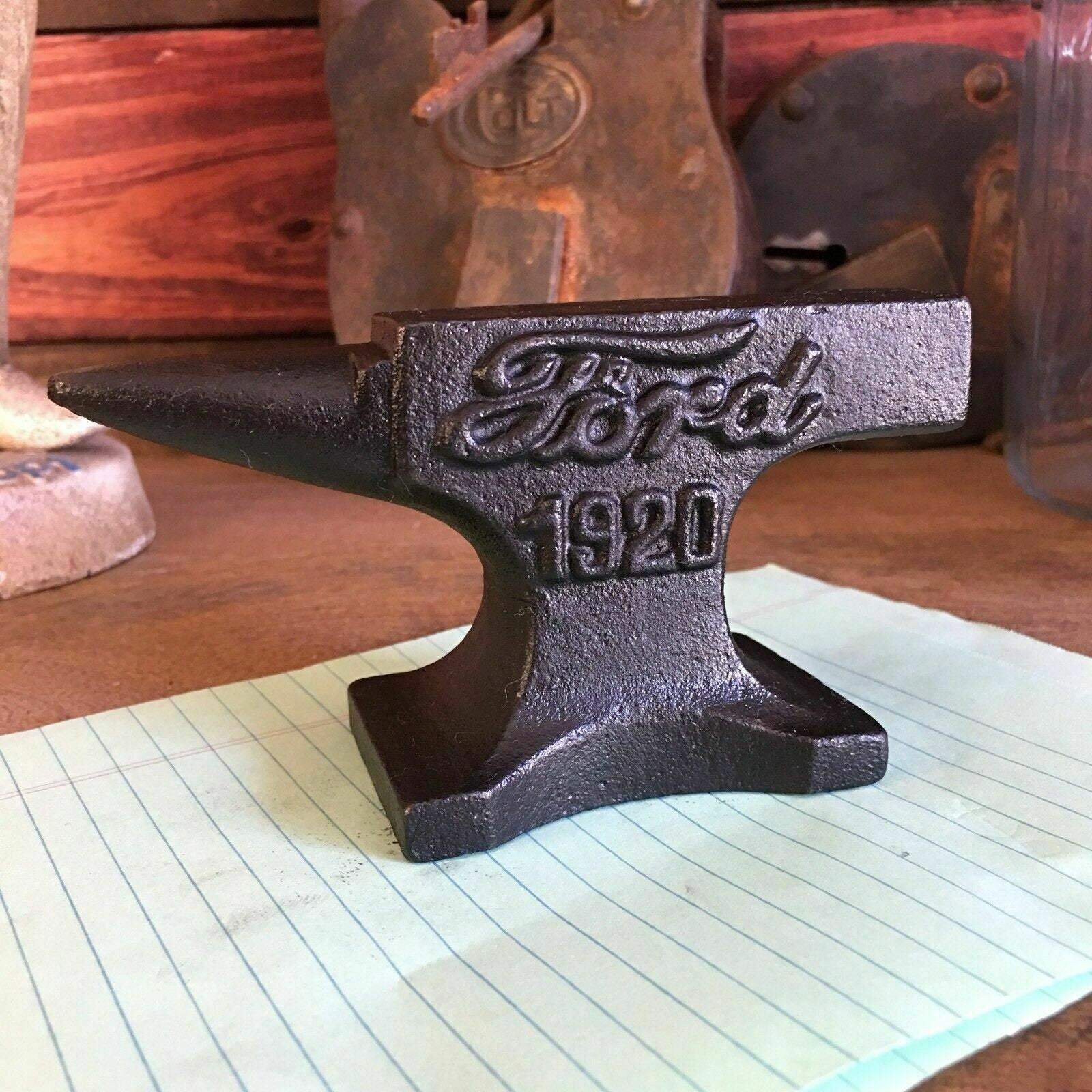 Anvil Paperweight — IRON MOUNTAIN FORGE