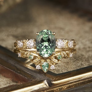 Vintage Green Sapphire Engagement Ring Set Leaf Floral Gold Wedding Ring Set Moss Agate Curved Wedding Band Moissanite Cluster Handmade Ring