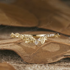 Vintage Moissanite Wedding Ring Natura Inspired Leaf Floral Wedding Band Unique Diamond Gold Handmade Wedding Ring Promise Ring For Women
