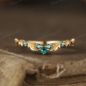Vintage Natural Emerald Wedding Band Gold Rings Leaf Curved Wedding Band Nature Inspired Leaf Floral Wedding Band Handmade Ring Custom Ring