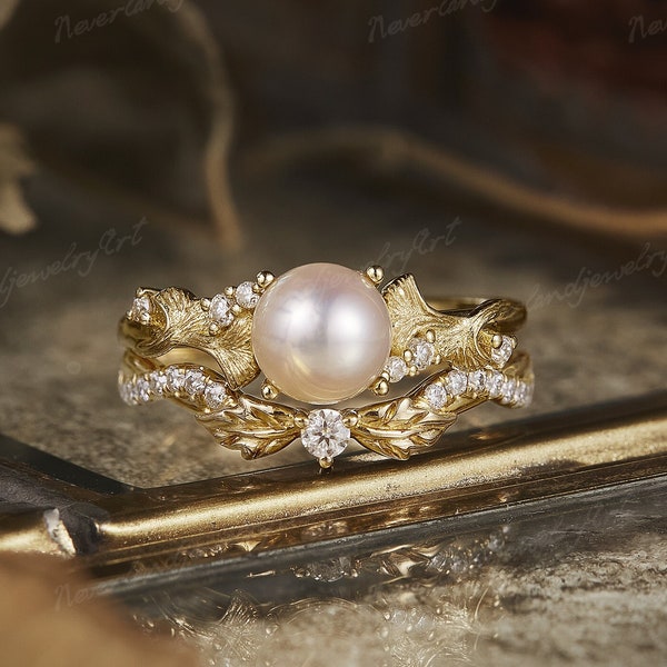 Vintage Akoya Pearl Engagement Ring Set Nature Inspired Leaf Floral Gold Wedding Ring Set Moissanite Curved Wedding Band Ginkgo biloba Ring