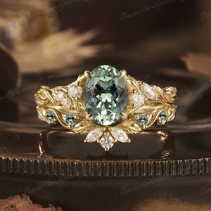 Vintage Green Sapphire Leaf Engagement Ring Set Yellow Gold Curved Wedding Band Unique Leaf Engraved Wedding Ring Set Anniversary Gift