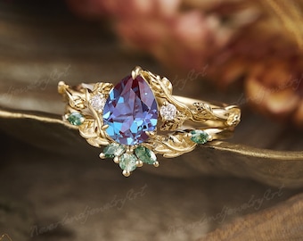 Vintage Pear Cut Alexandrite Engagement Ring Set Nature Inspired Leaf Floral Diamond Cluster Handmade Ring For Her Stacking Wedding Ring Set