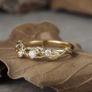 Inspired Twisted Yellow Gold Wedding Band Leaf Engraved Straight Wedding Ring Vintage Branch Vines Bridal Ring Handmade Jewelry For Women