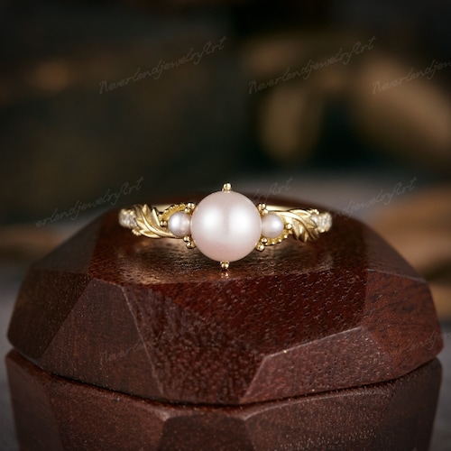 Vintage Akoya Pearl Engagement Ring Nature Inspired Leaf Vines