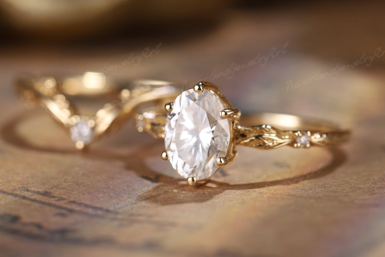 Vintage Oval Cut Moissanite Engagement Ring Set Solid Gold Leaf Ring ...