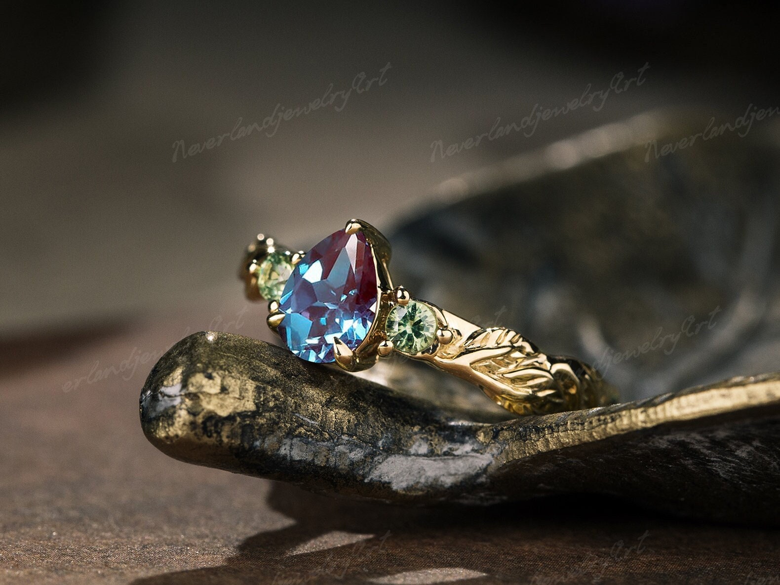 Unique Pear Alexandrite Engagement Ring Nature Inspired Leaf Engraved Bridal Promise Ring Vintage Yellow Gold Green Sapphire Handmade Ring