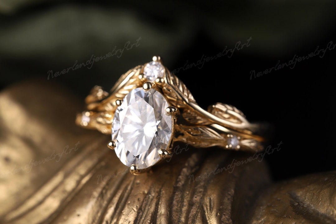 Vintage Oval Cut Moissanite Engagement Ring Set Solid Gold Leaf Ring ...