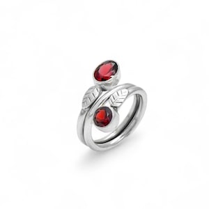 925 Silver Garnet Gemstone ring Spiral ring gift for her gift for mom