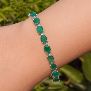 Hochwertiges natürliches Smaragd Silber Armband, zierliches 925 Sterling Silber Armband, verstellbares Smaragd Armband, Weihnachtsgeschenk für sie
