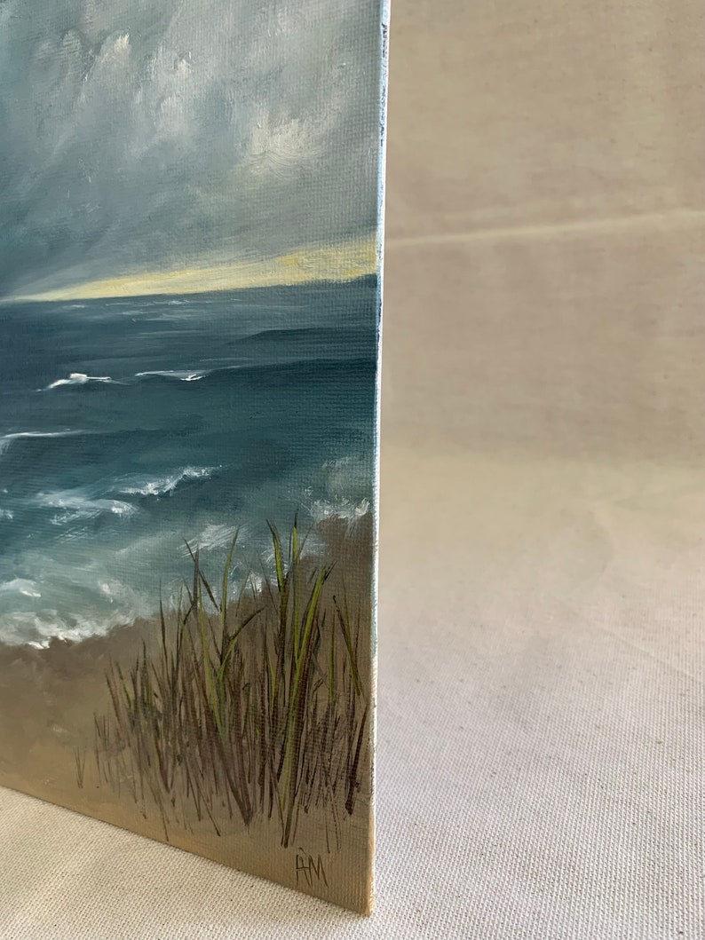 Peinture originale de paysage marin à l'huile, peinture de plage orageuse, huile sur toile 8 x 8, paysage marin de mauvaise humeur, peinture nuageuse sombre, peinture de mauvaise humeur de l'océan image 4