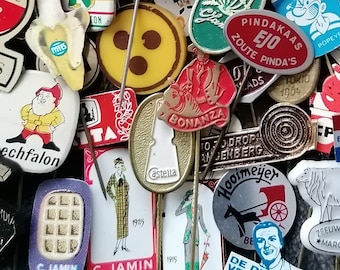 1000&#39;s vintage pins. Pins that were previously issued as promotional material from various manufacturers. European advertising pins.