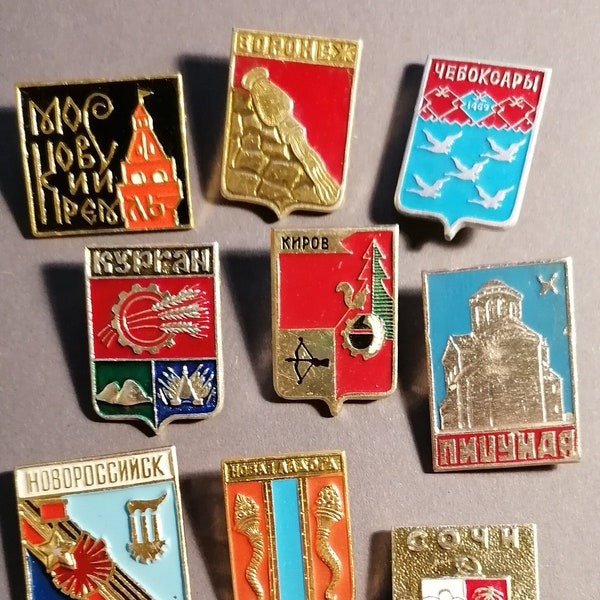 Anciennes épingles soviétiques vintage. URSS, insigne, cocarde, épingle en émail.