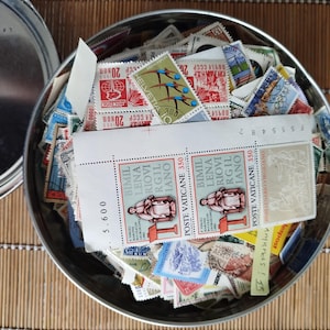 Vintage Postage Stamps Mystery Lot • Random Worldwide Stamps Grab Bag for Collecting, Junk Journaling, Scrapbooking & Crafts • Timbres image 14