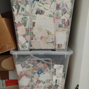 Vintage Postage Stamps Mystery Lot • Random Worldwide Stamps Grab Bag for Collecting, Junk Journaling, Scrapbooking & Crafts • Timbres image 12