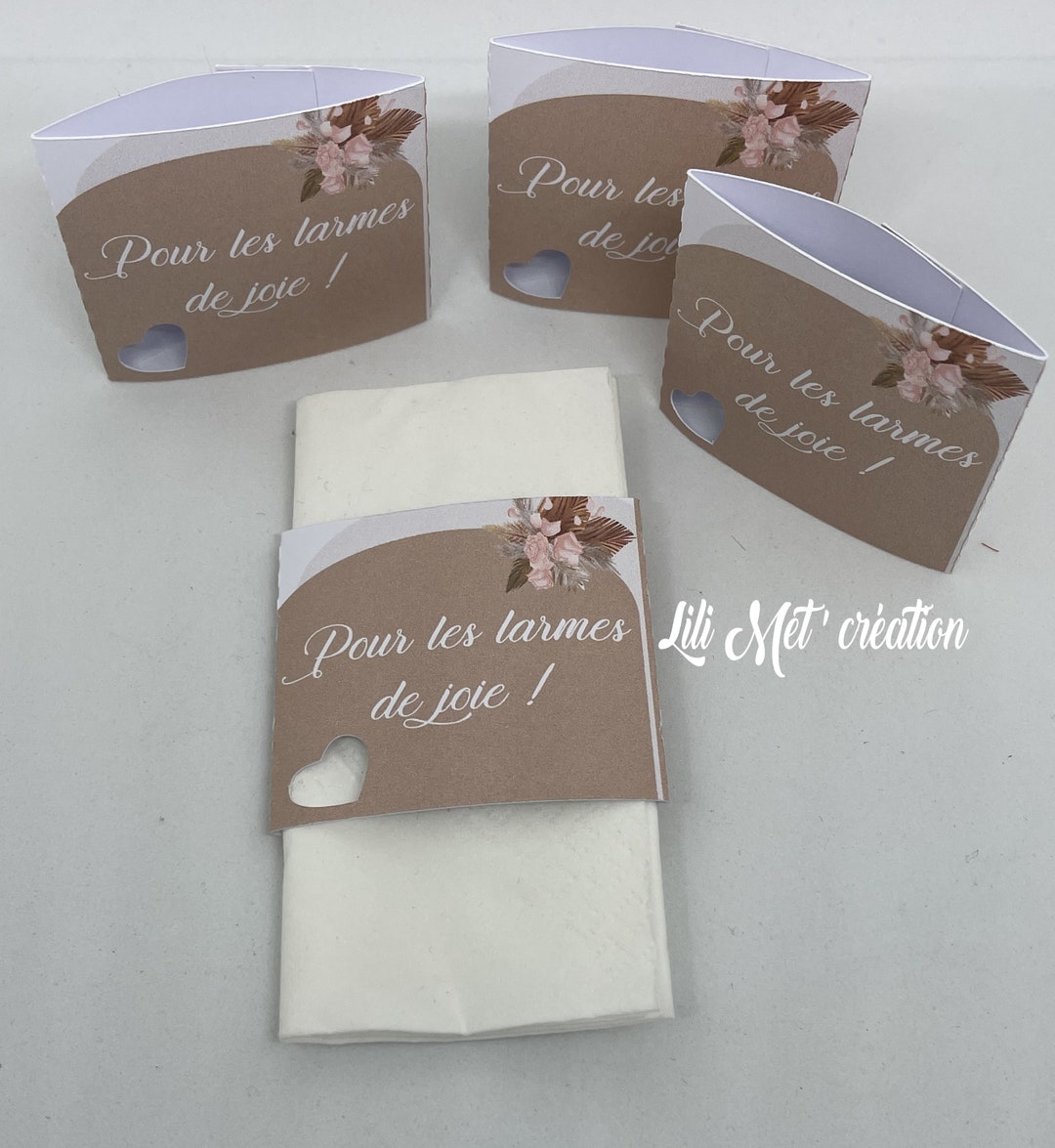 10 Paquets De Mouchoirs De Poche 'Vos Larmes Heureuses' - Mariage, événements | Enveloppe Kraft Dorée, 3 Mouchoirs/paquet