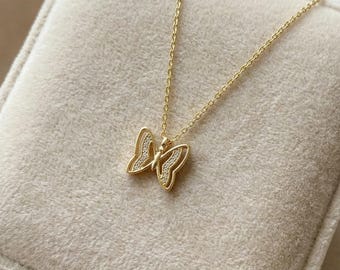 14K guldpläterat fjärilshalsband, djurhänge i 925 sterlingsilver, eleganta minimalistiska smycken, present till naturälskare, söt berlock