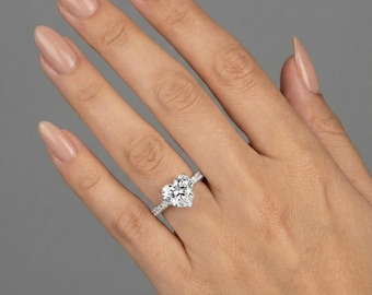 Sterling Silver Heart Ring, 925 Stone Promise Band, Sparkly Engagement Ring, Romantic Anniversary Gift, Love Symbol Jewelry, Solitaire Gem