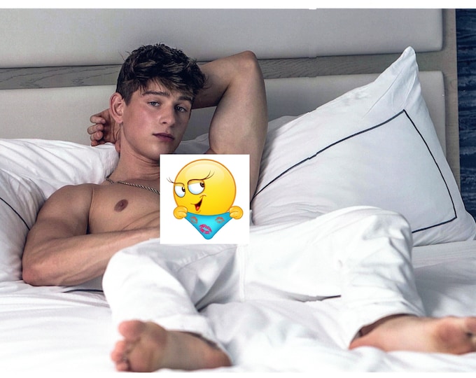 RENO GOLD Nude Handsome Young Male Bodybuilder Gay Interest - Etsy