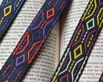 Marcador Jacquard estampado africano con terminación de borla de yute, Regalo para amantes de los libros, Accesorios para libros.