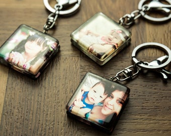 Gift Photo Keychain with Two Sides Photos Holiday Ornament, Clear Top with Customized Photo, Gift family