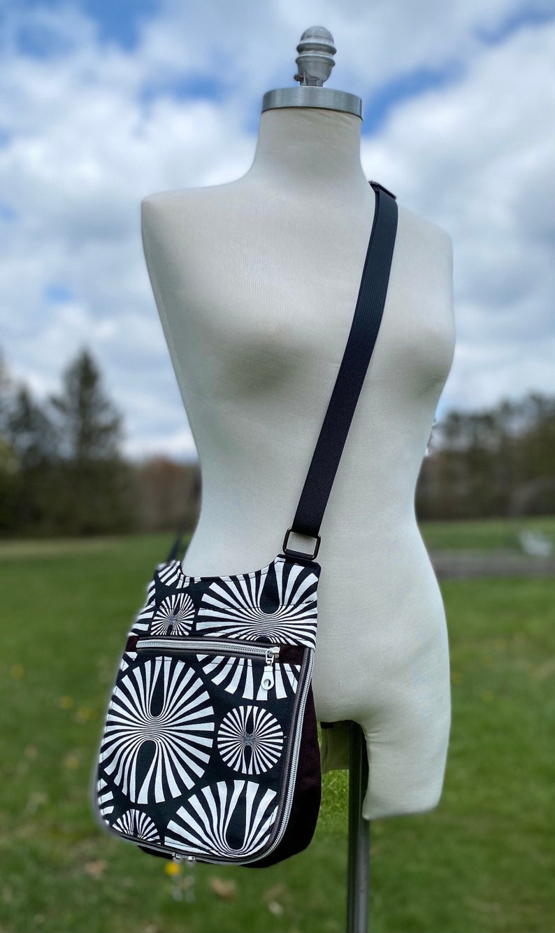 The Shiny Crossbody Bag Black & White Circle Swirl Utility Fabric Bag
