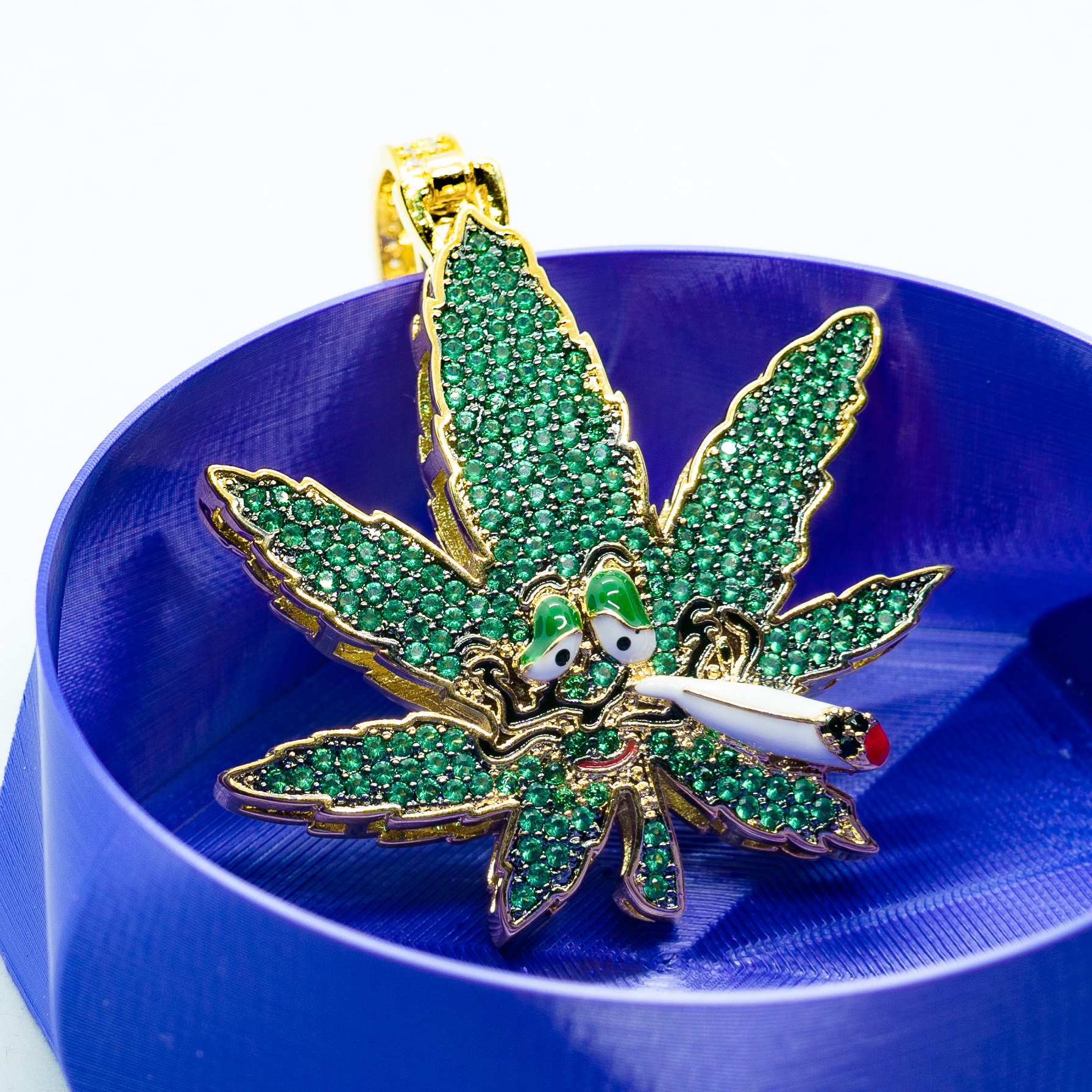 Iced out weed chain sale